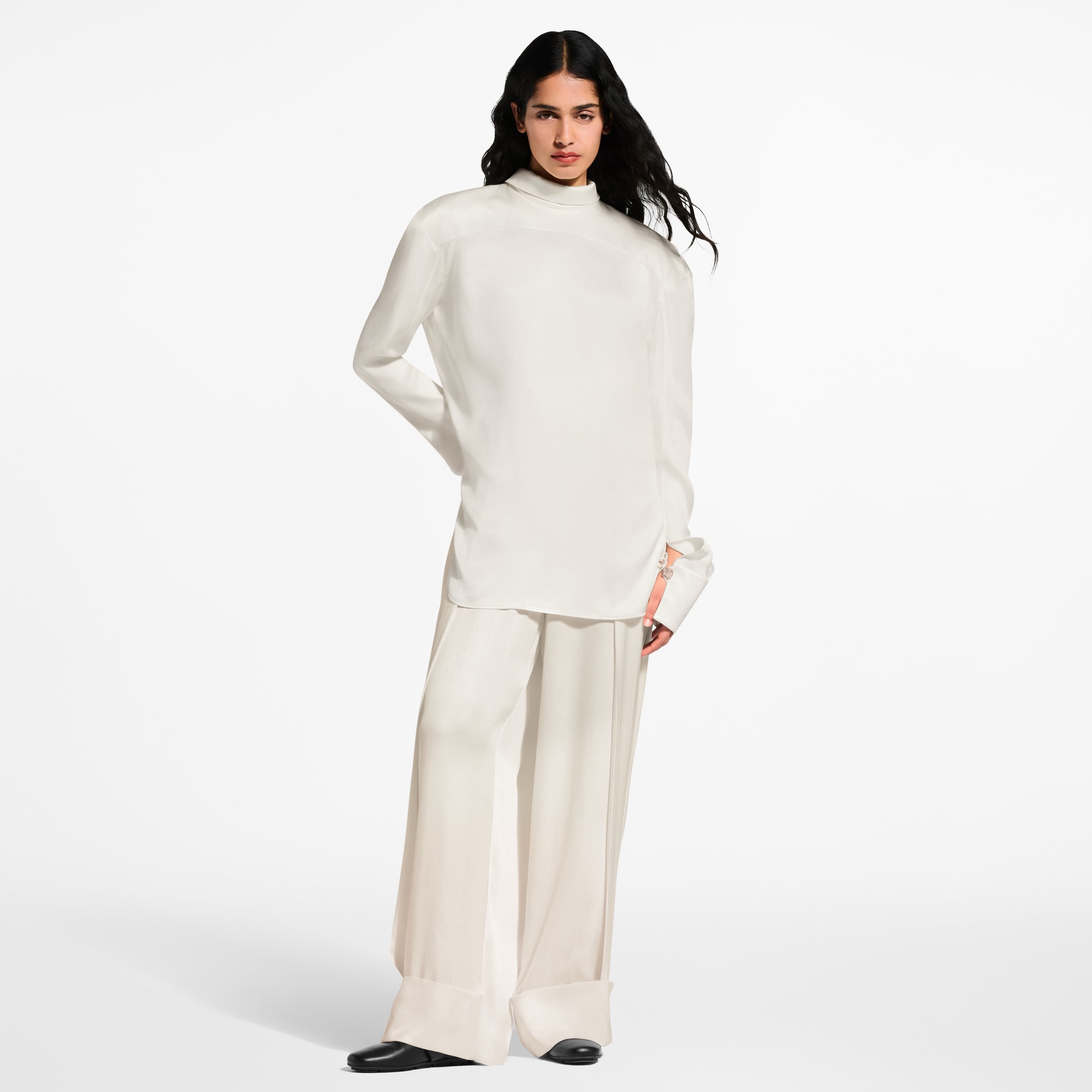 White Spring-Summer 2026 Collection For Women | LOUIS VUITTON